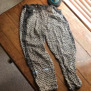 American eagle Harlem pants